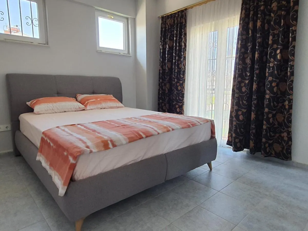 Bluberry Calis Beach Villa With Privat Pool Fethiye