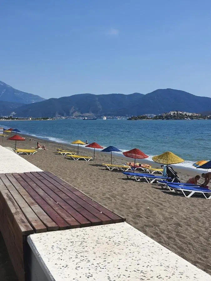 Bluberry Calis Beach Villa With Privat Pool Fethiye