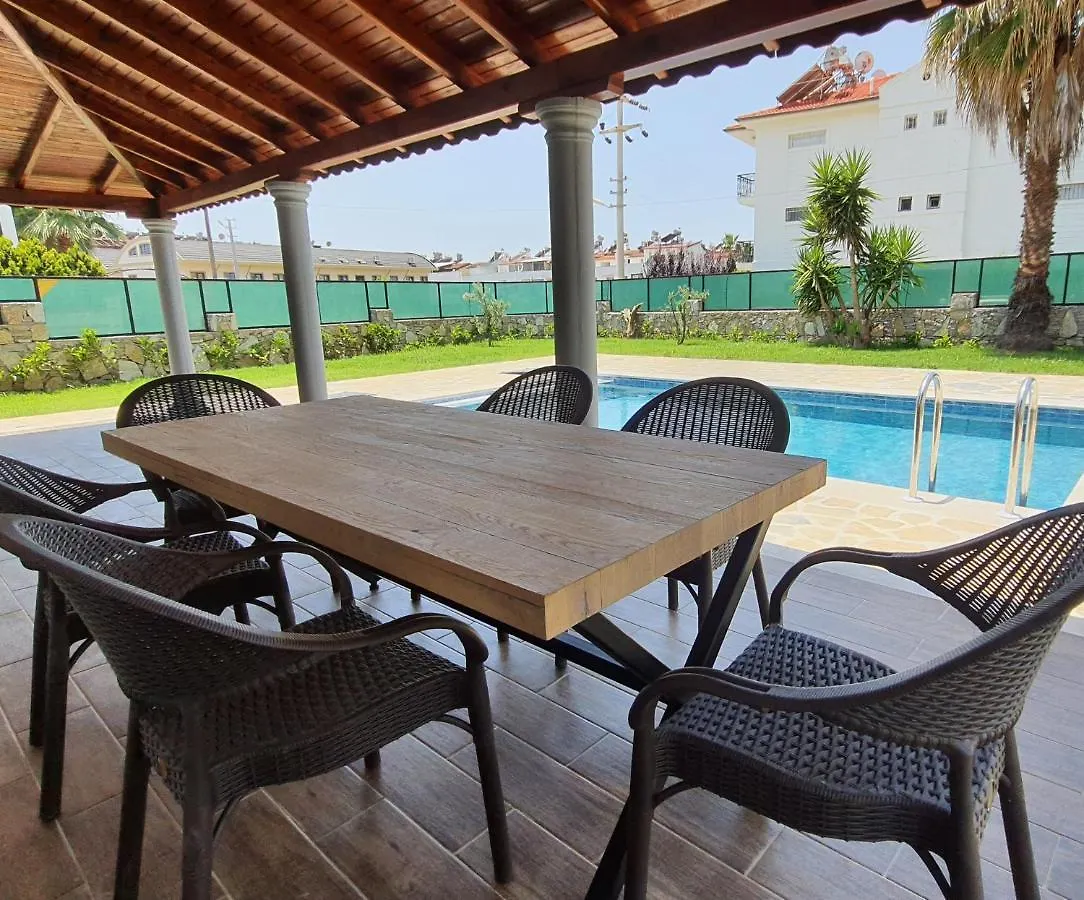 Bluberry Calis Beach Villa With Privat Pool Fethiye