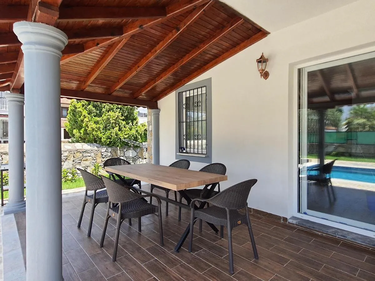Bluberry Calis Beach Villa With Privat Pool Fethiye
