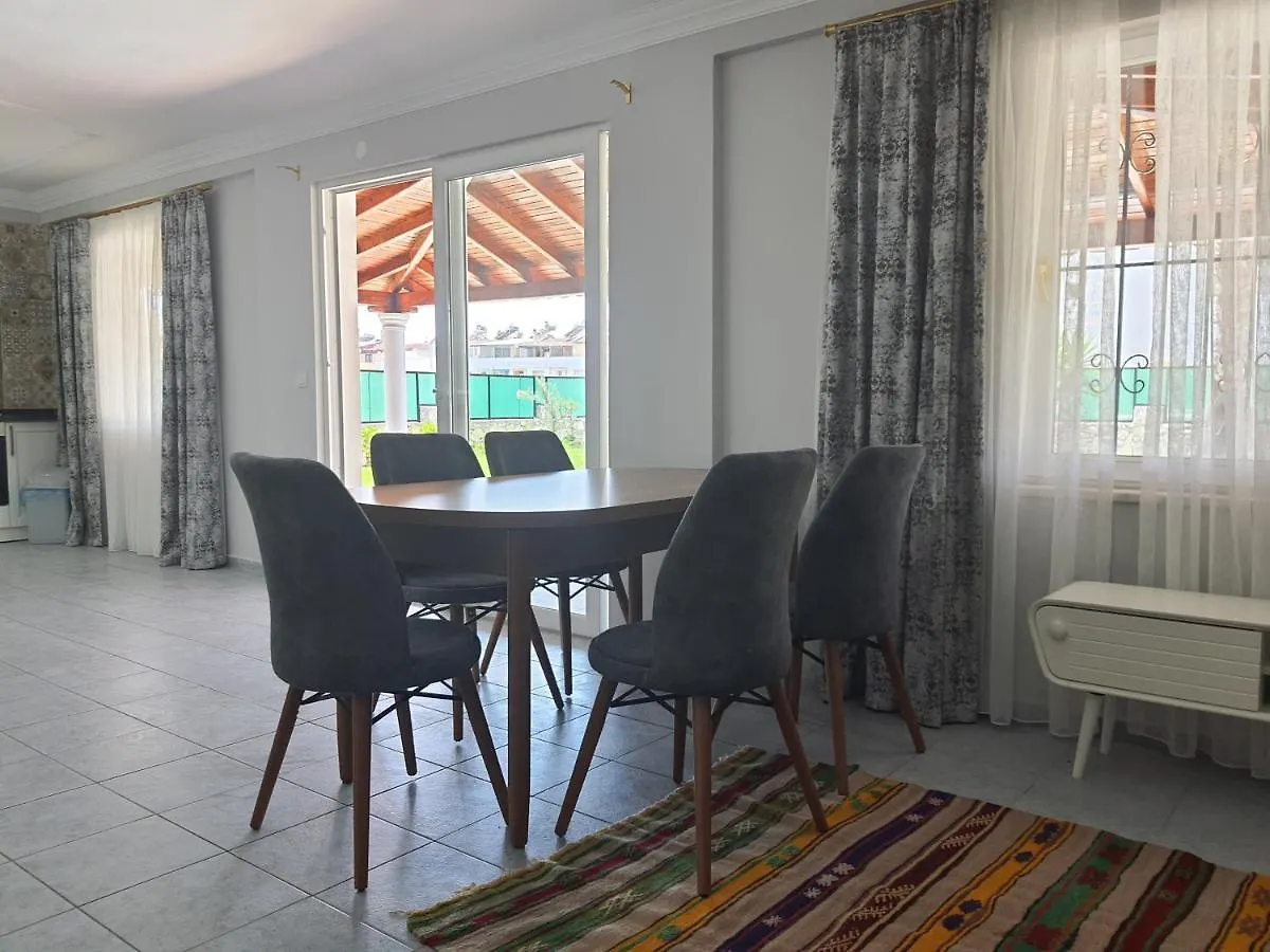 Bluberry Calis Beach Villa With Privat Pool Fethiye